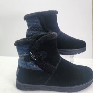 Skechers Black and Blue Winter Boots Size 11